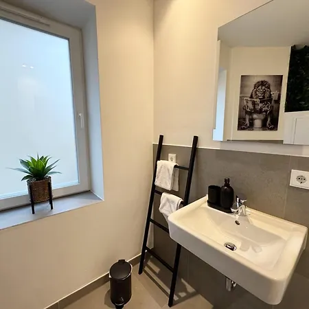 Ma - Provino - Zentrum Augsburg